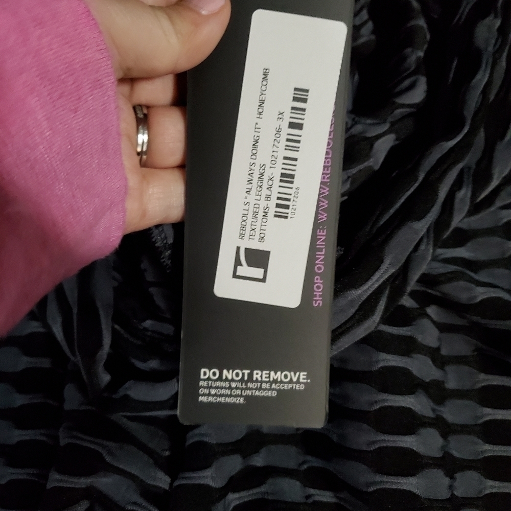 REBDOLLS Scrunch Butt Stretchy Leggings - Picture 5 of 5